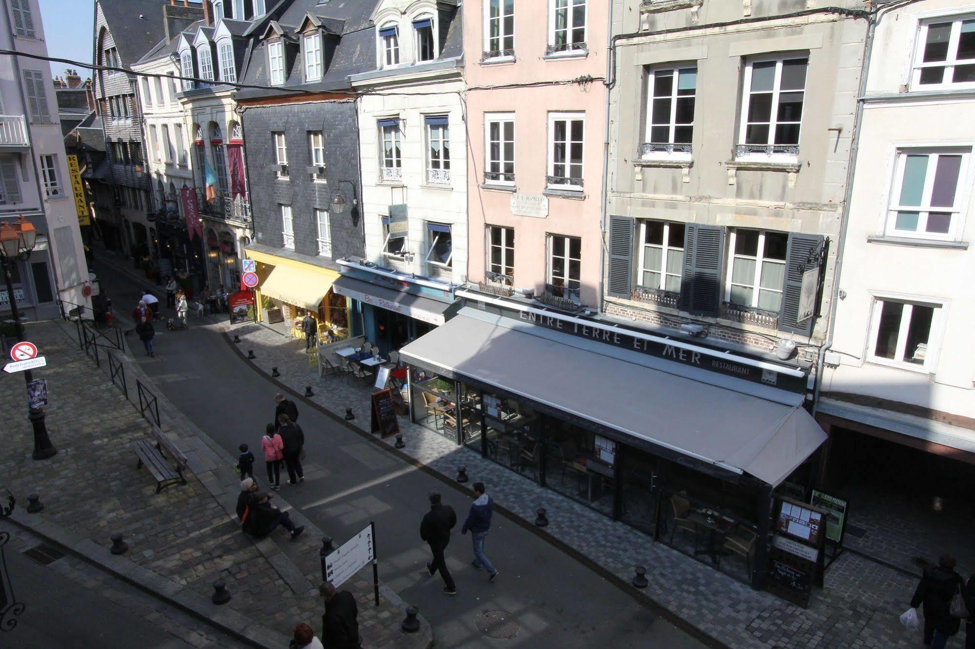 Entre Terre Et Mer Honfleur Exterior photo